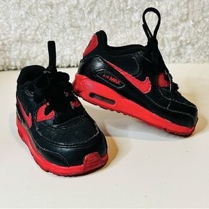 COPY - Infant baby Nike Air Max tennis shoe sneakers Size 4 EUC black and red